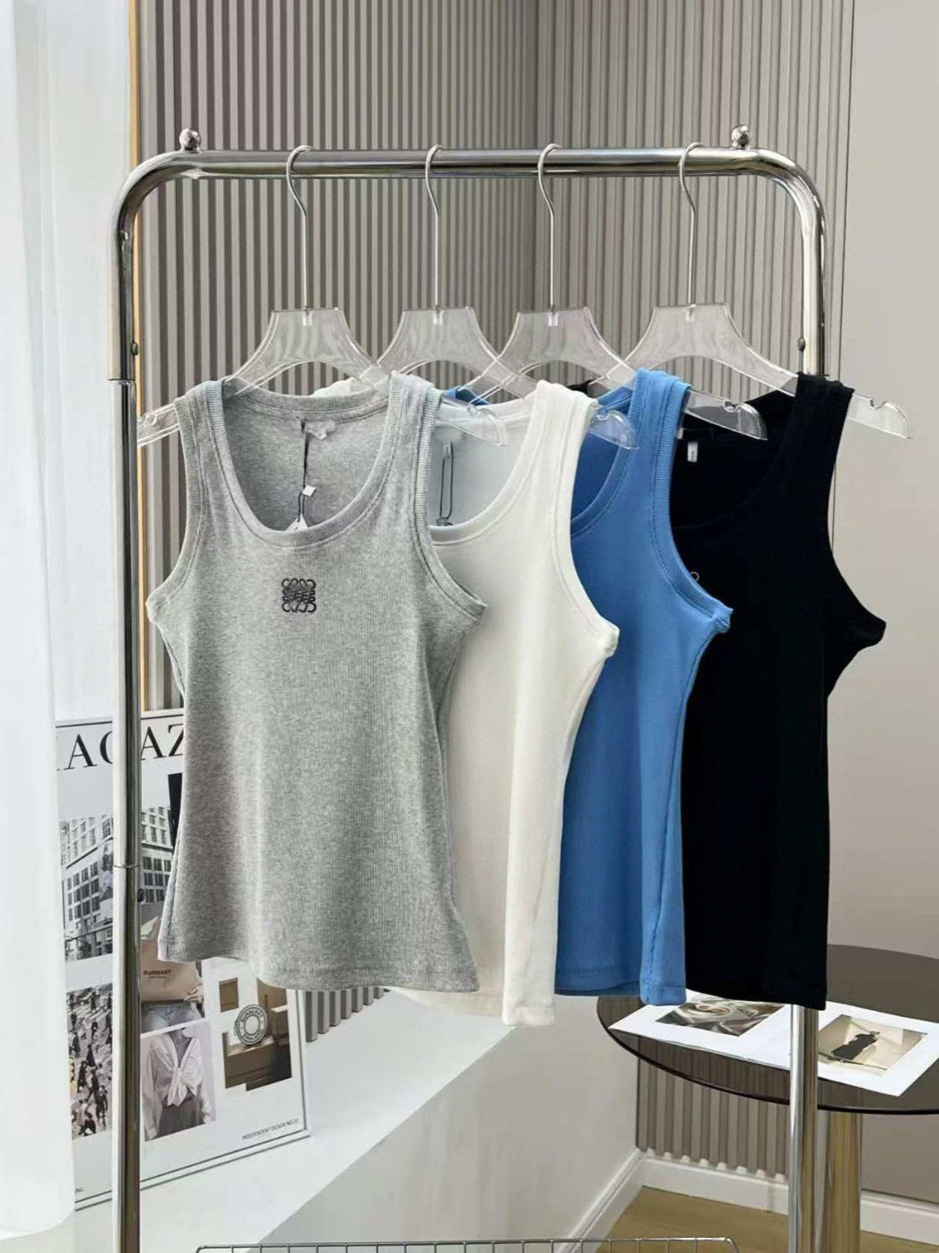 LOE Basic Embroidery Small Label Solid Color Versatile Tank Top Brand Women