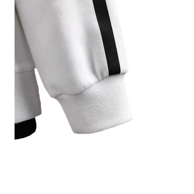 Oversized crewneck sweatshirt with white sleeve stripes