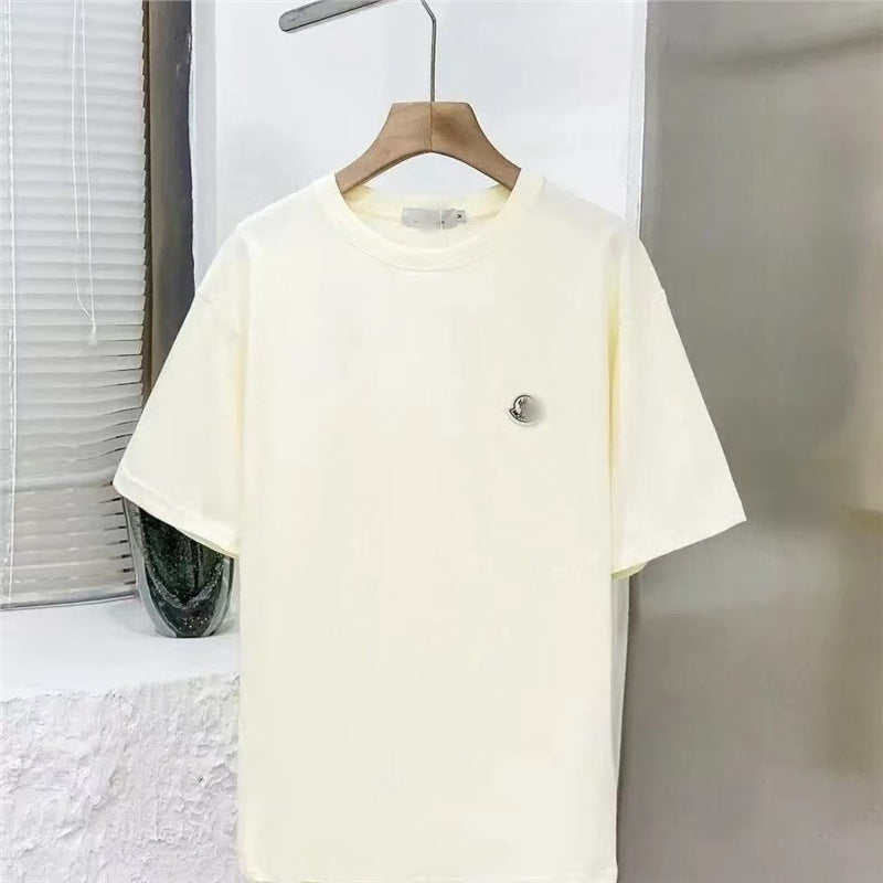 Crewneck cotton t-shirt with small chest embroidery
