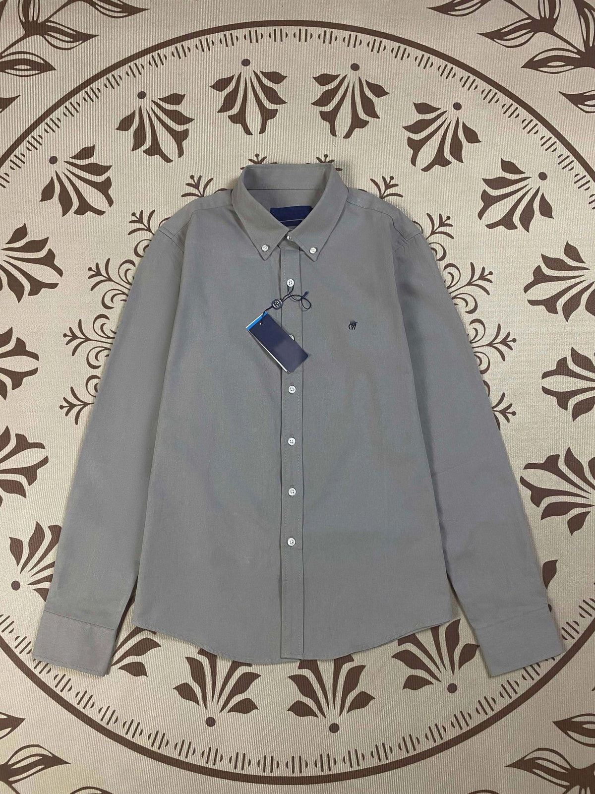 Gray color