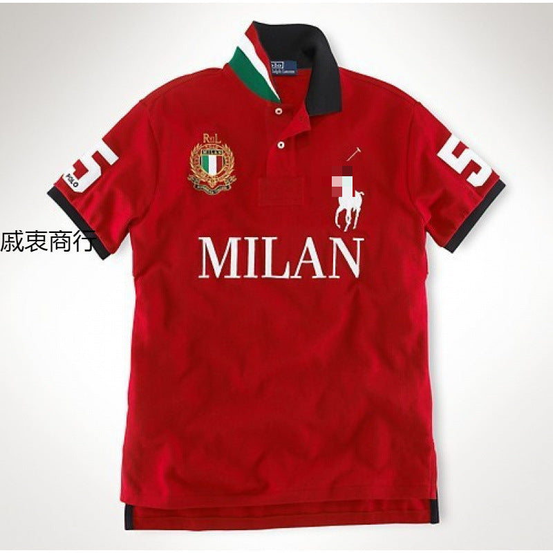 Black polo shirt with Chicago text and crest detail