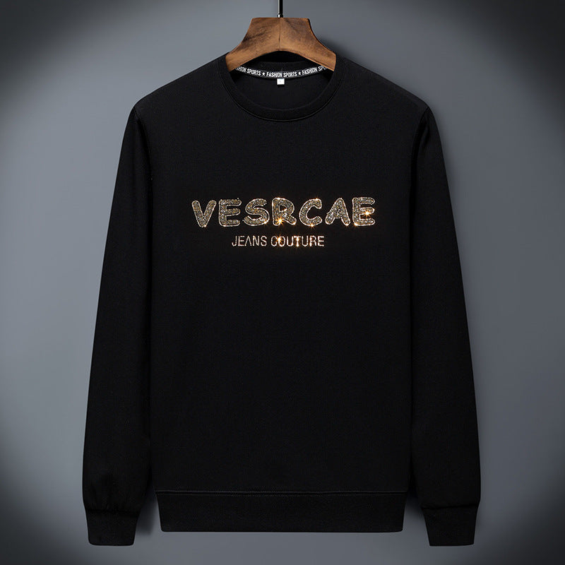 Classic crewneck sweatshirt with multicolor check-pattern text detail