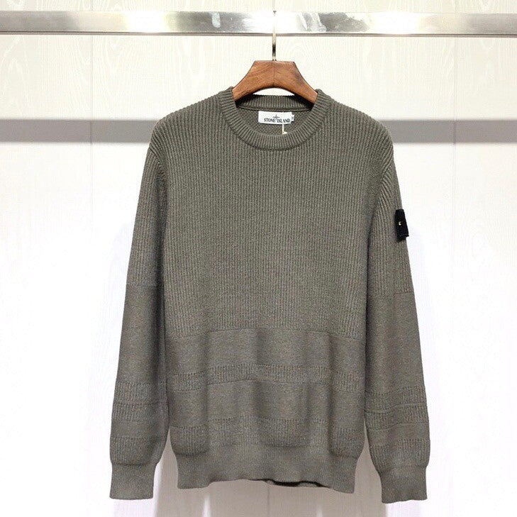 Ribbed Wool Crew Neck Sweatshirt in Light Gray with Embroidered Sleeve Detail