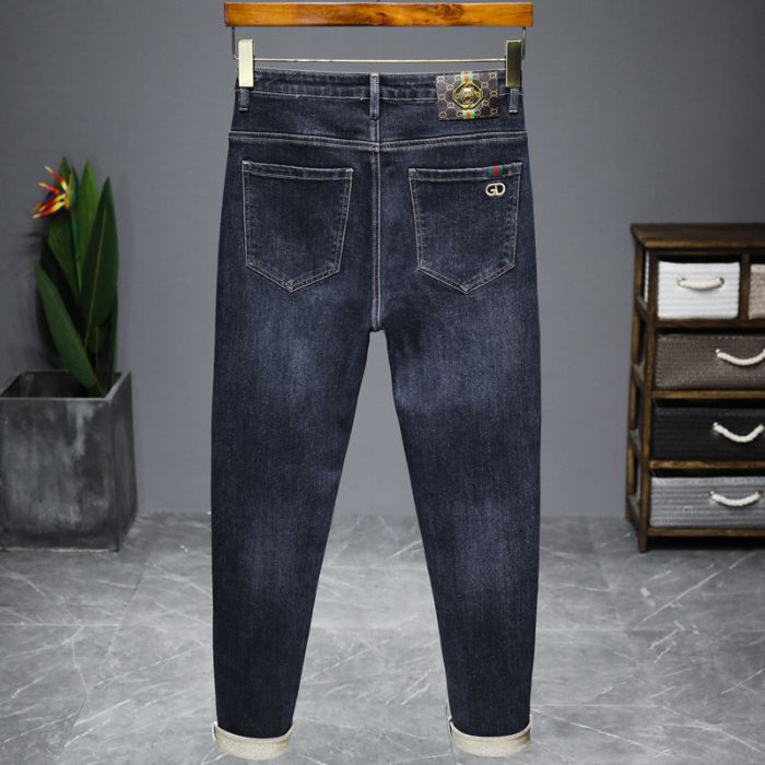 Straight-leg denim jeans with embroidered details