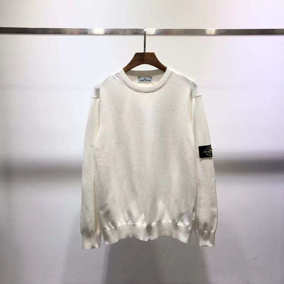 Ribbed Wool Crew Neck Sweatshirt in Light Gray with Embroidered Sleeve Detail