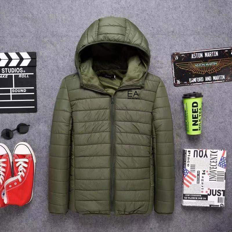 Quilted cotton hooded jacket in relaxed slim fit