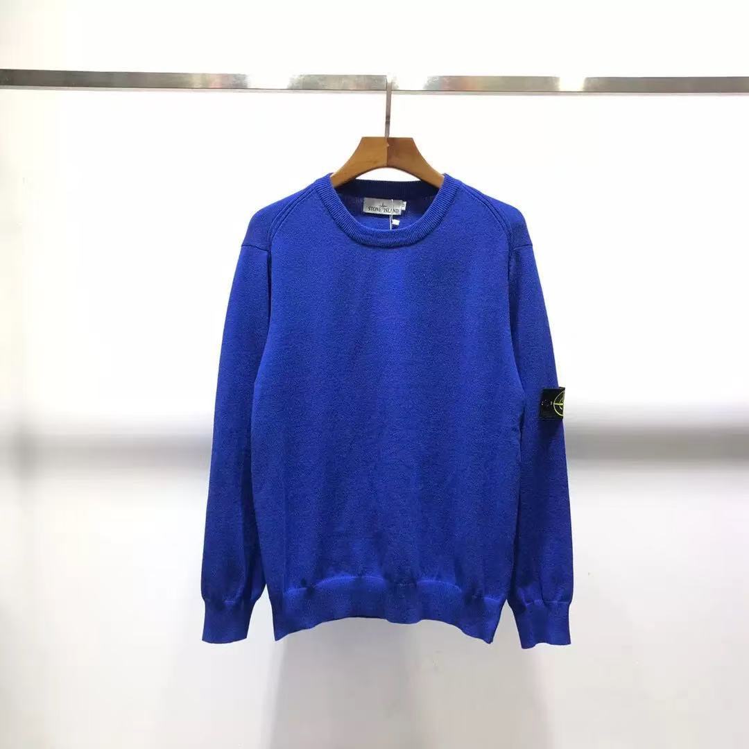 Ribbed Wool Crew Neck Sweatshirt in Light Gray with Embroidered Sleeve Detail