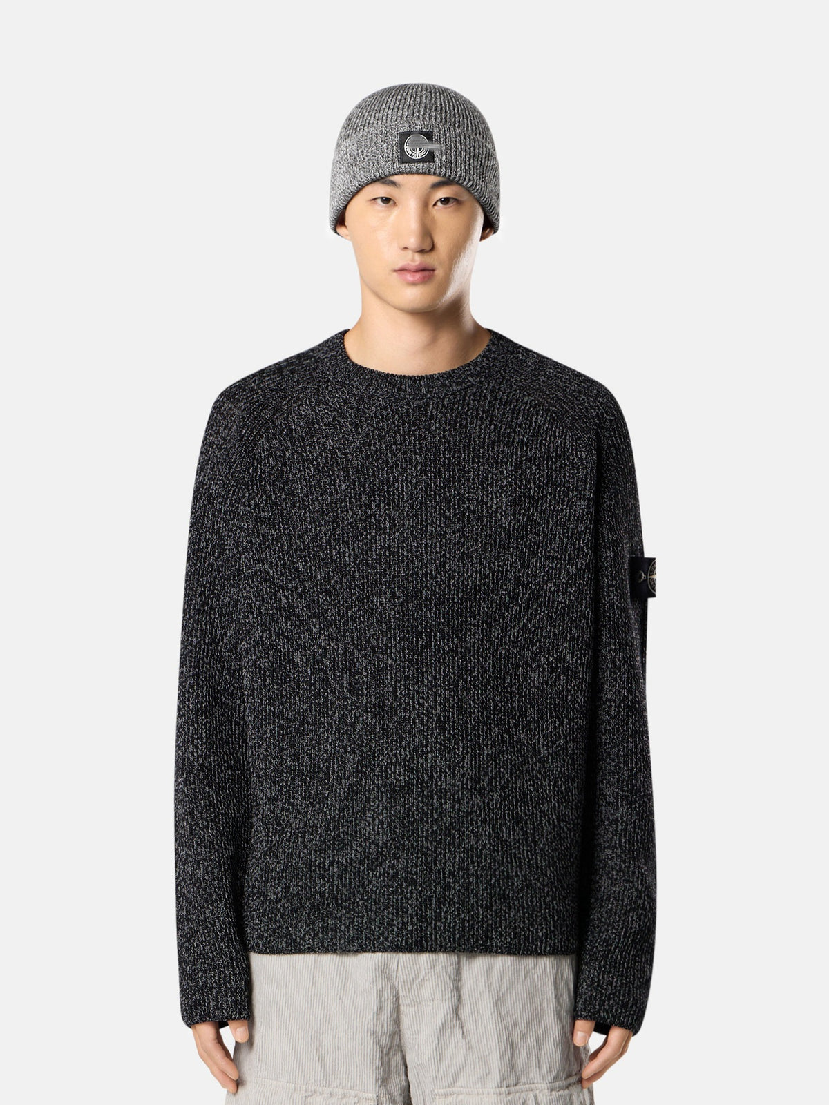 Ribbed Wool Crew Neck Sweatshirt in Light Gray with Embroidered Sleeve Detail