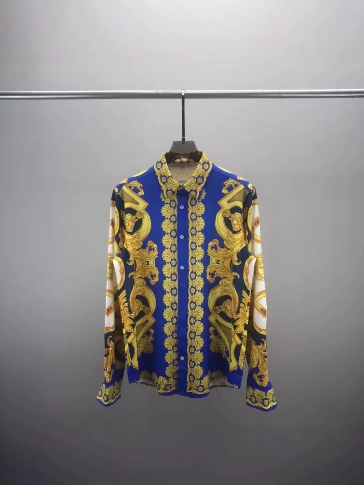 Baroque-print short-sleeve shirt with 3D lapel detail