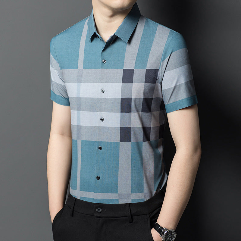 Classic plaid short sleeve shirt with jacquard texture and turn-down collar