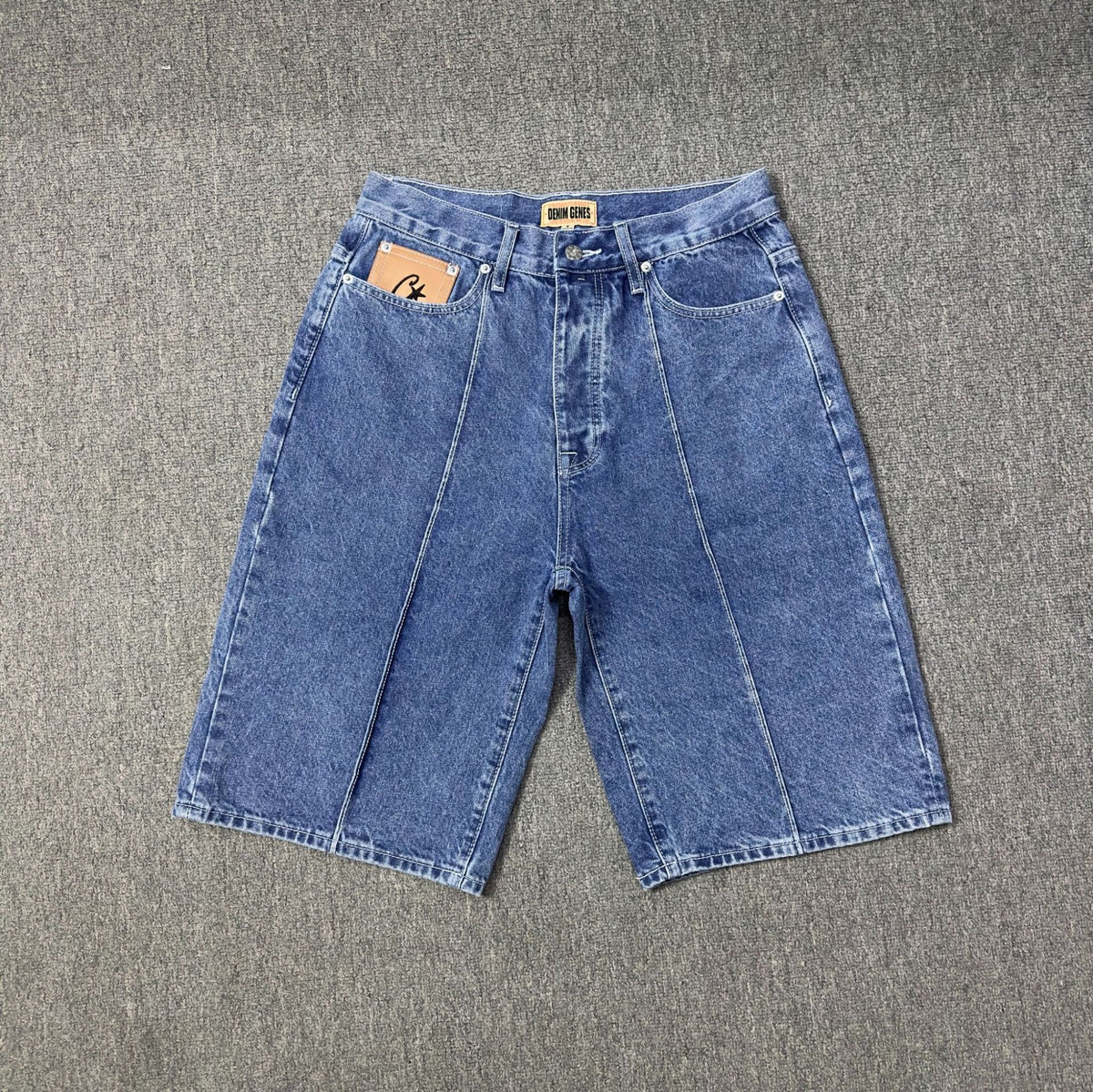 Alcatraz five-pointed star embroidered washed denim shorts