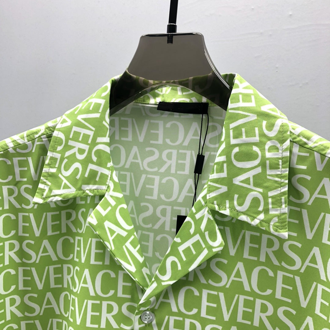 Short-sleeve black-and-white geometric print shirt