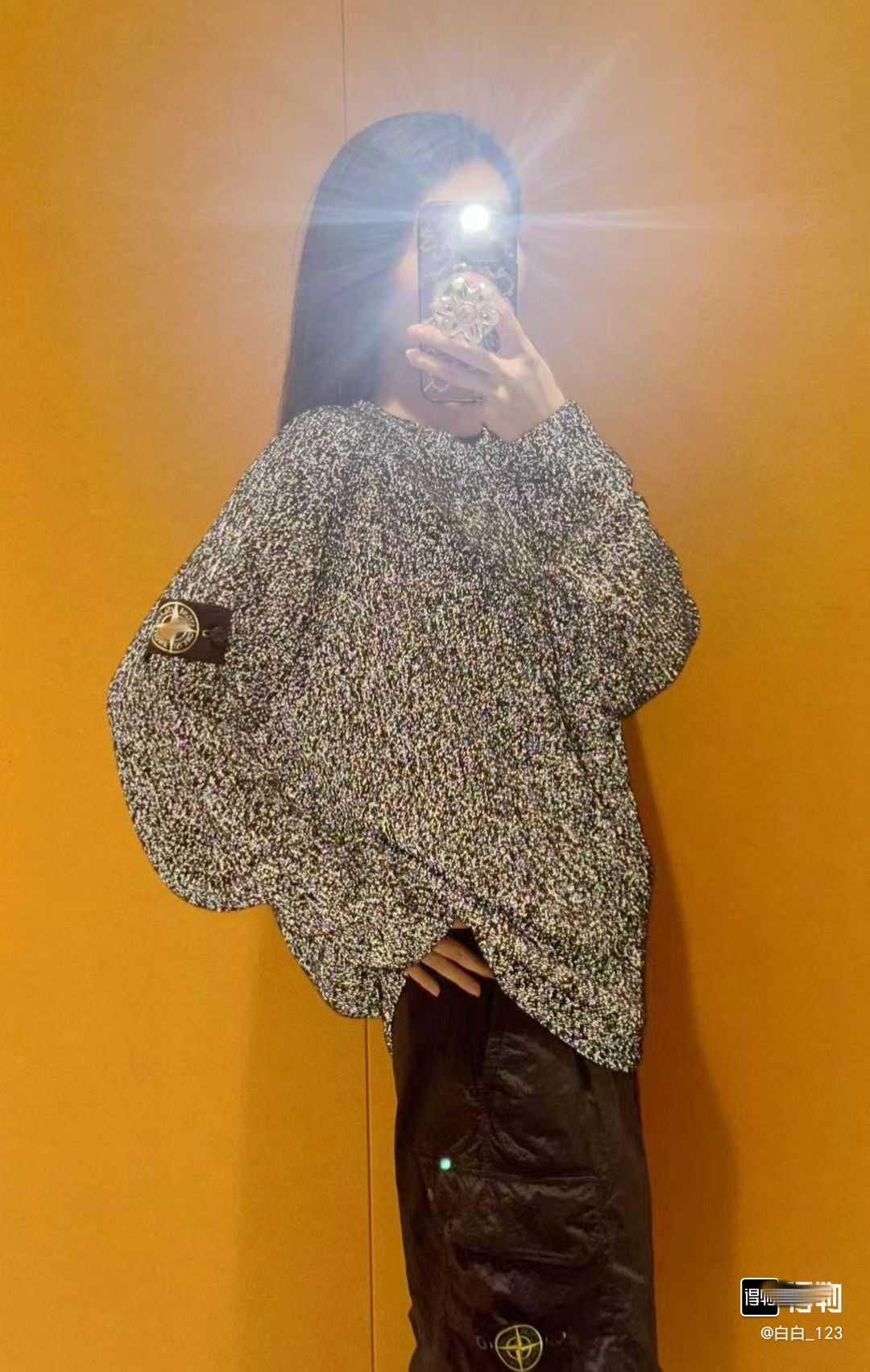 Ribbed Wool Crew Neck Sweatshirt in Light Gray with Embroidered Sleeve Detail