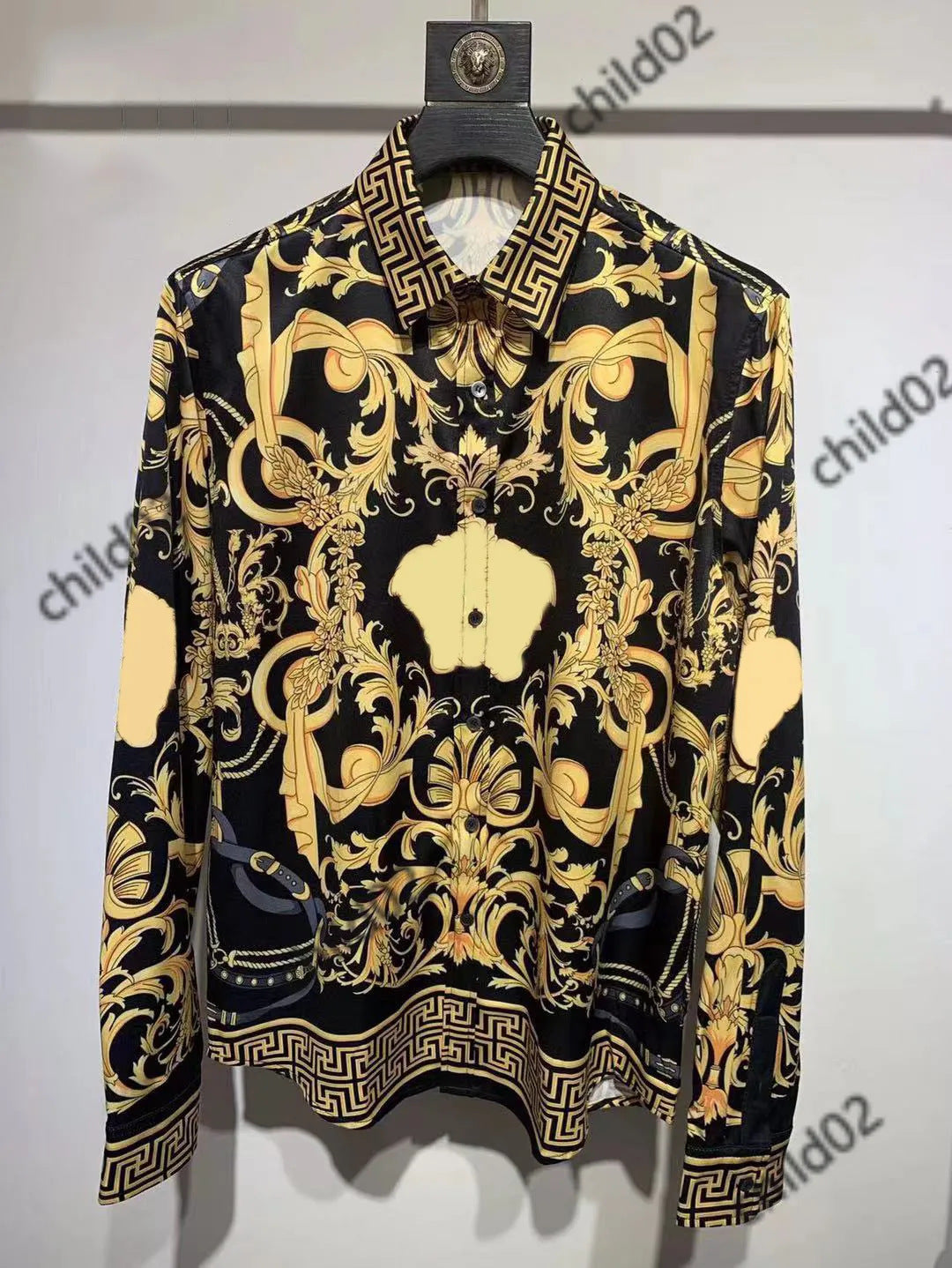 Baroque-print short-sleeve shirt with 3D lapel detail