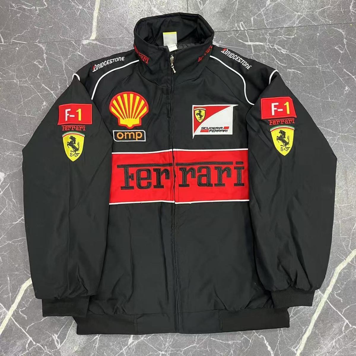 COLOR-06-Black-Scuderia-Ferrari