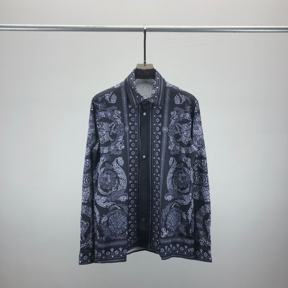 Fashionable ve long sleeved shirt with 3D letter print pattern on lapel, unisex