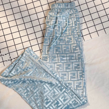 The New Spring And Autumn Collection Of Velvet Women's Wear Features High-end, D