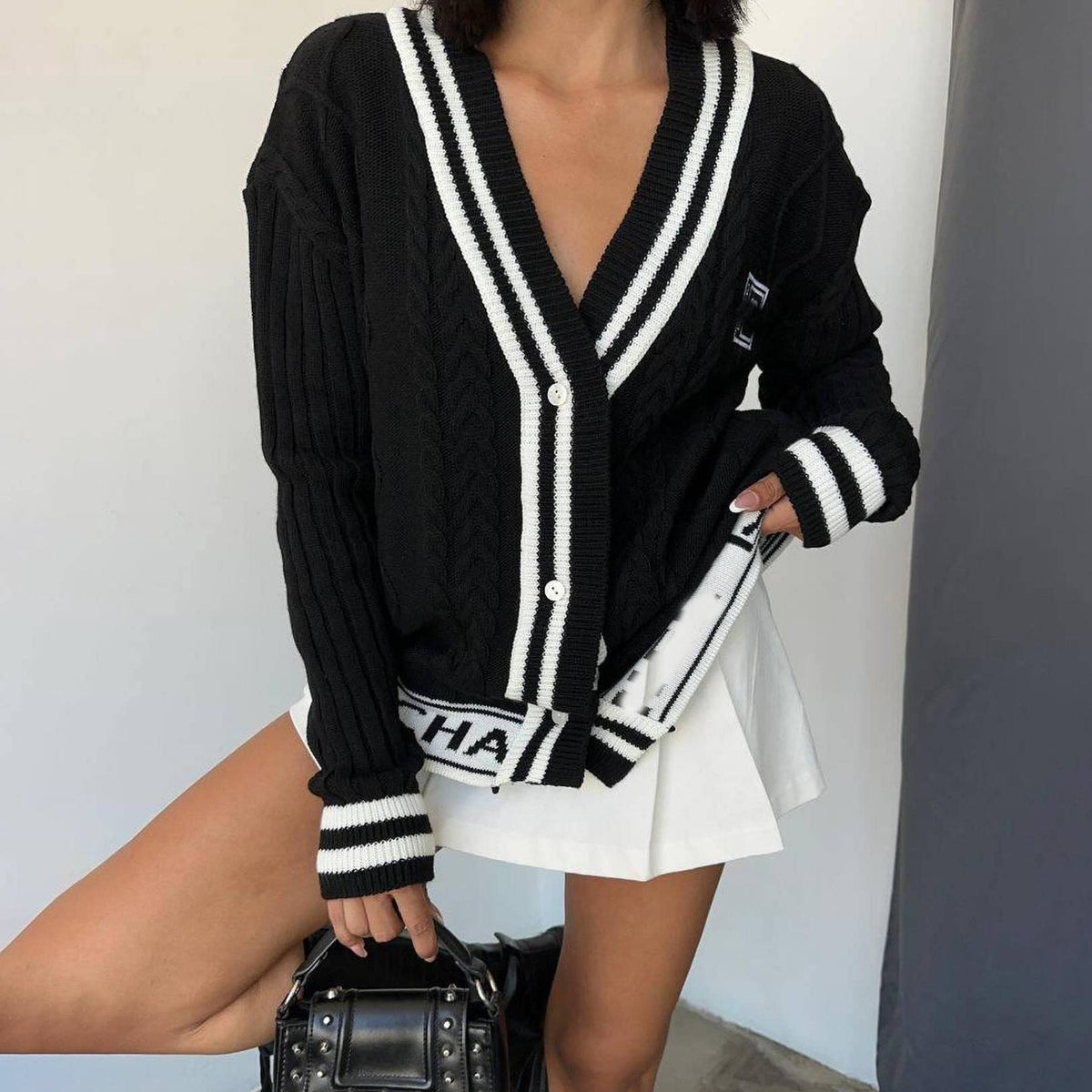 Women's Clothing Cardigan V Neck Embroidery Temperament Black And White Color Sl
