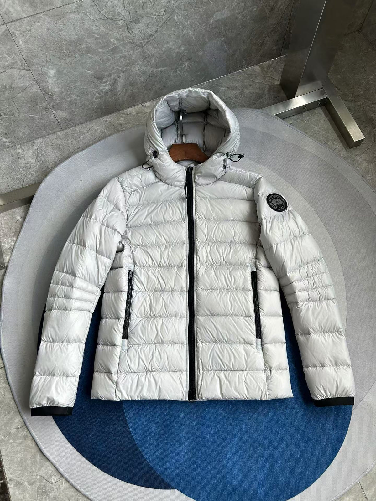 Unisex Lightweight Hooded Down Jacket, Quilted Zip-Up Puffer in Black or Light Grey, Autumn/Winter