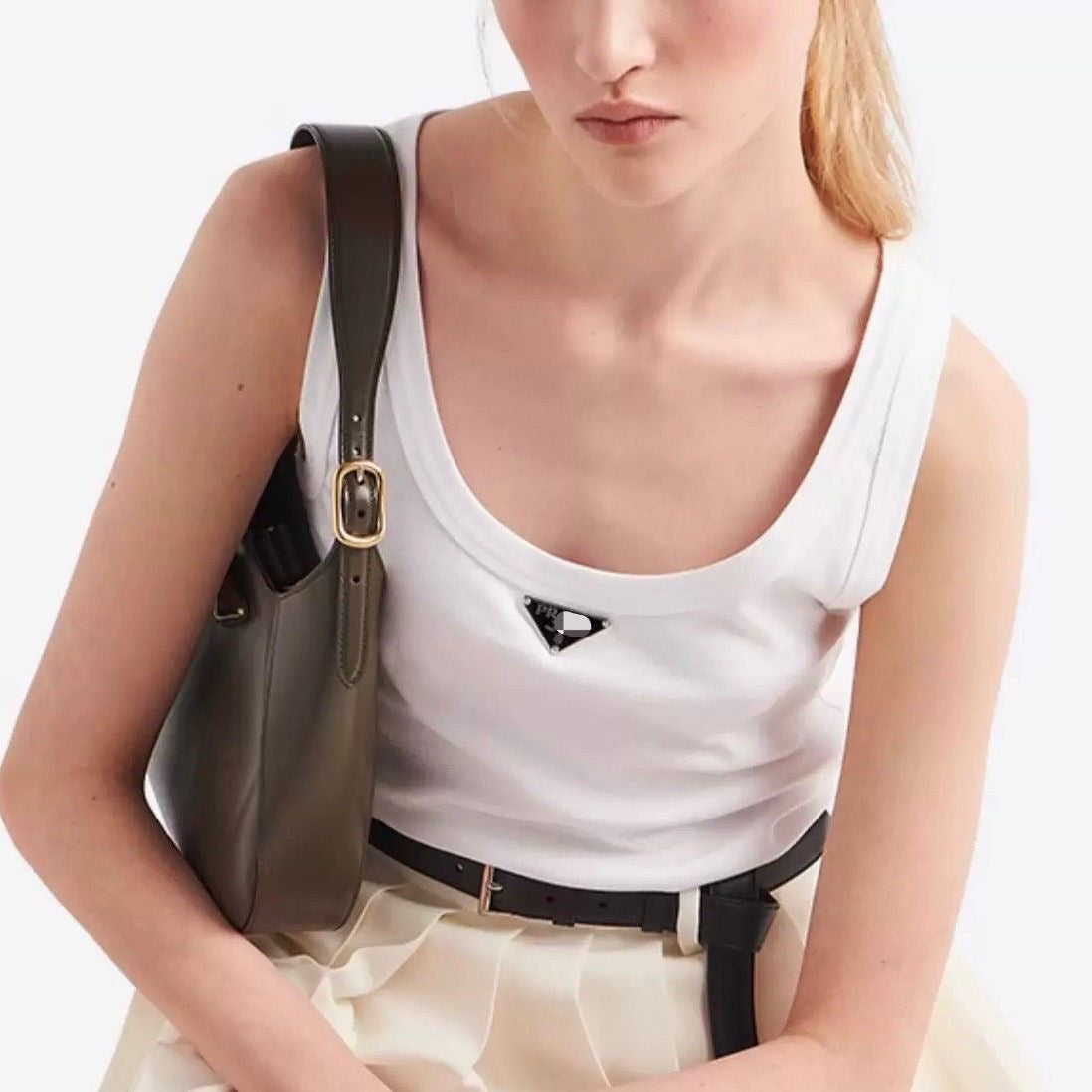 Women's Ribbed Scoop Neck Tank Top – Slim Fit Sleeveless Summer Vest with Triangle Logo Plaque, White