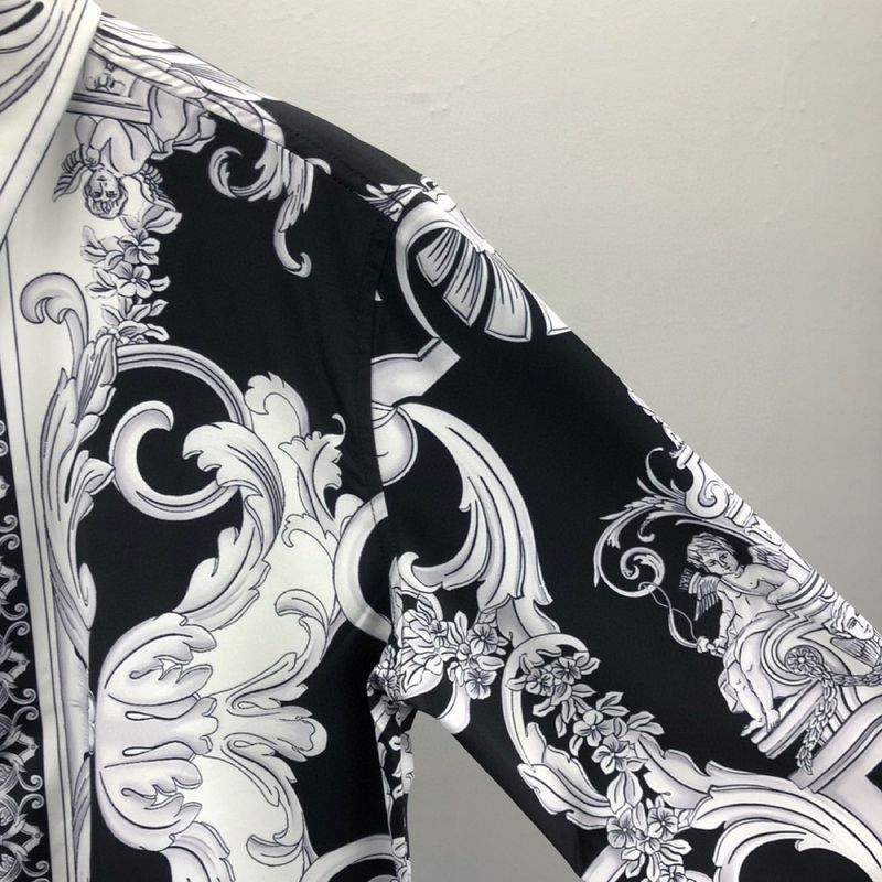 Black long sleeve shirt with Baroque scroll print