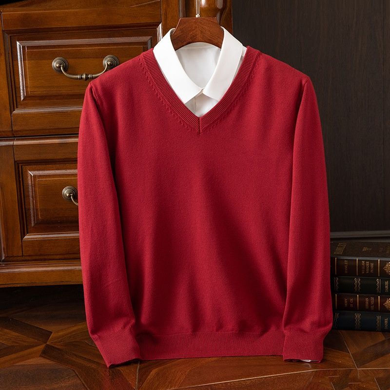 V-neck knit pullover sweater for autumn and winter