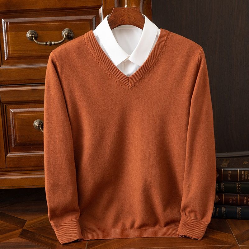 V-neck knit pullover sweater for autumn and winter