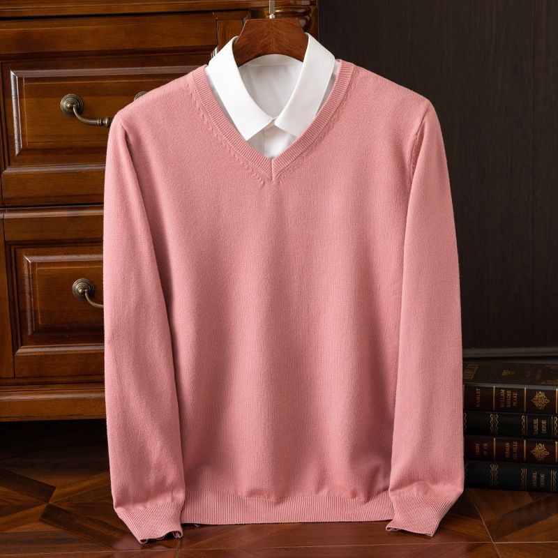 V-neck knit pullover sweater for autumn and winter